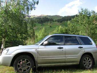 2005 Subaru Forester Pictures