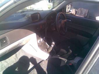 2005 Subaru Forester Pictures