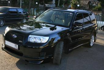 2005 Subaru Forester Photos