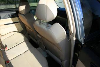 2005 Subaru Forester Pictures