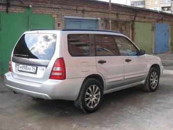 2005 Subaru Forester Photos