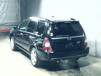 2005 Subaru Forester Pics