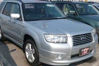 2005 Subaru Forester Pictures