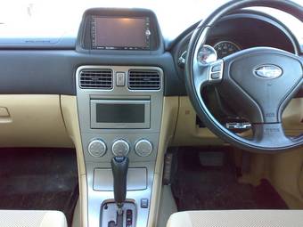 2005 Subaru Forester Photos