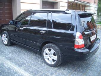 2005 Subaru Forester Photos