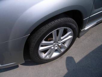 2005 Subaru Forester Pictures
