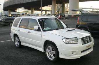 2005 Subaru Forester Photos