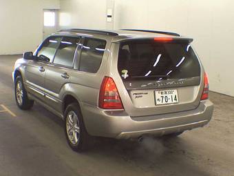 2005 Subaru Forester Pictures