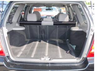 2005 Subaru Forester Pictures