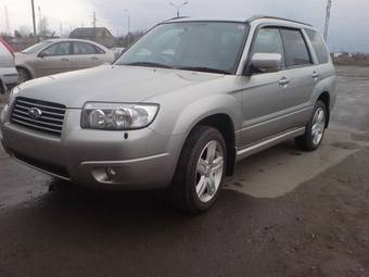 2005 Subaru Forester Photos