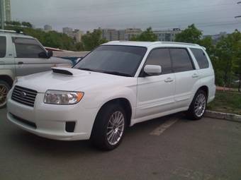 2005 Subaru Forester Photos