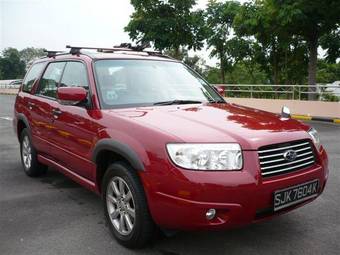 2005 Subaru Forester Photos