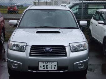 2005 Subaru Forester Photos