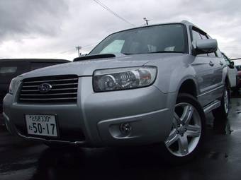 2005 Subaru Forester Pictures