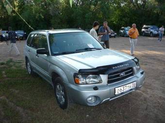 2005 Subaru Forester Pictures