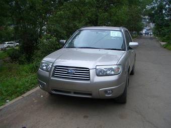 2005 Subaru Forester Photos