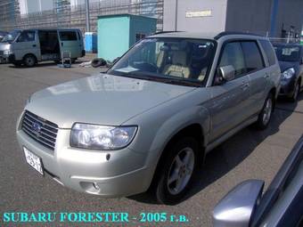 2005 Subaru Forester Photos