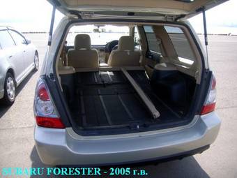 2005 Subaru Forester Photos