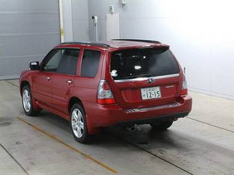 2005 Subaru Forester Pictures