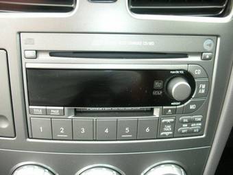 2005 Subaru Forester Photos