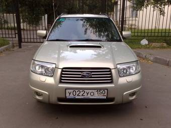 2005 Subaru Forester Photos