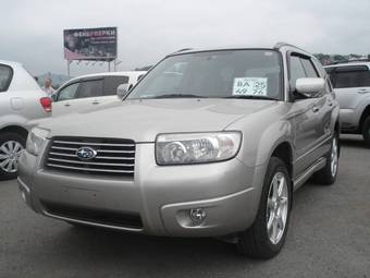 2005 Subaru Forester Pictures