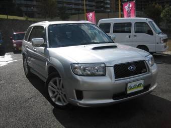 2005 Subaru Forester Photos