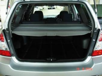 2005 Subaru Forester Photos