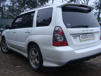2005 Subaru Forester Images