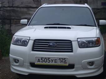 2005 Subaru Forester Pictures