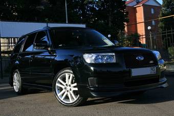 2005 Subaru Forester Pictures