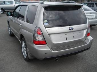 2005 Subaru Forester Photos