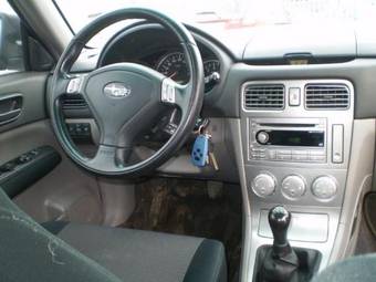 2006 Subaru Forester Images