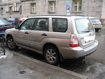2006 Subaru Forester Pictures