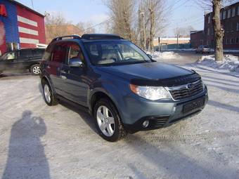 2010 Subaru Forester Pictures