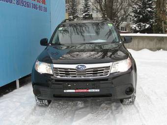 2010 Subaru Forester Pictures