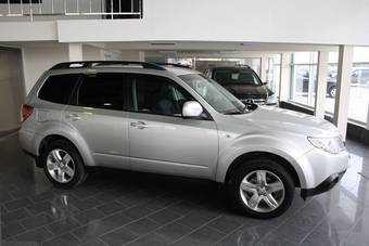 2010 Subaru Forester Pictures