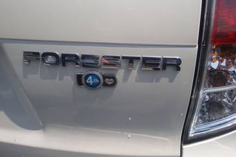 2010 Subaru Forester Pictures