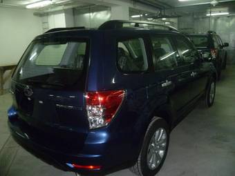 2011 Subaru Forester Pictures