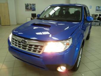 2011 Subaru Forester Pictures