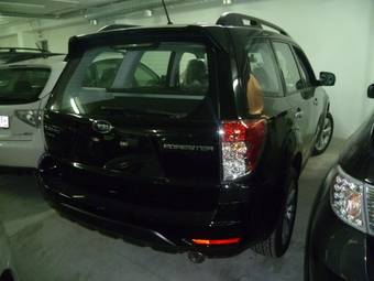 2011 Subaru Forester Pictures