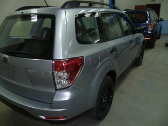 2011 Subaru Forester Images
