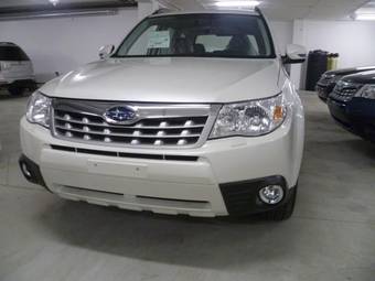 2011 Subaru Forester Pictures