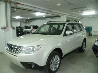 2011 Subaru Forester Photos