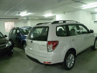 2011 Subaru Forester Pics