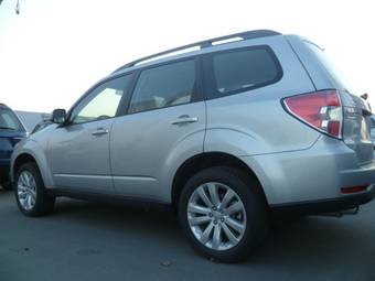 2011 Subaru Forester Pictures