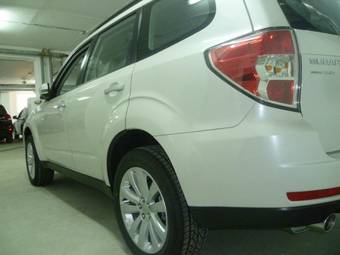 2011 Subaru Forester Wallpapers