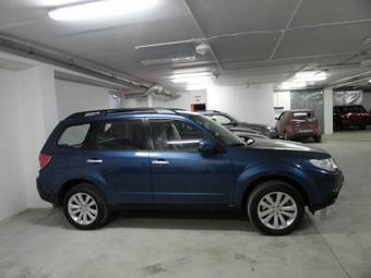 2011 Subaru Forester Pictures
