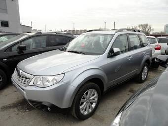 2011 Subaru Forester Pictures