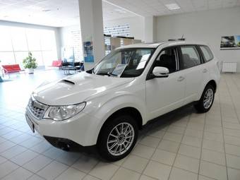 2011 Subaru Forester Photos